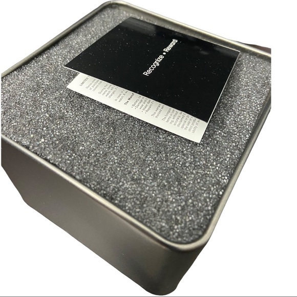 Remix watch for women new with tag - Picture 4 of 5